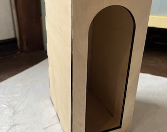 DIY Book Nook | Bookshelf Decor
