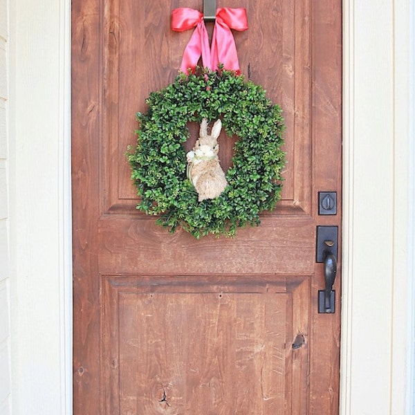 Easter Bunny Wreath, XL Spring Wreath, Rabbit Wreath, Bunny Rabbit Wreath, Wreath, Spring, Boxwood Wreath