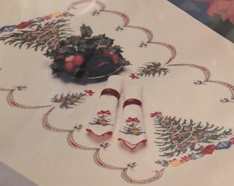 Bucilla Christmas Napkins (set of 4) Embroidery Kit CHRISTMAS TREE