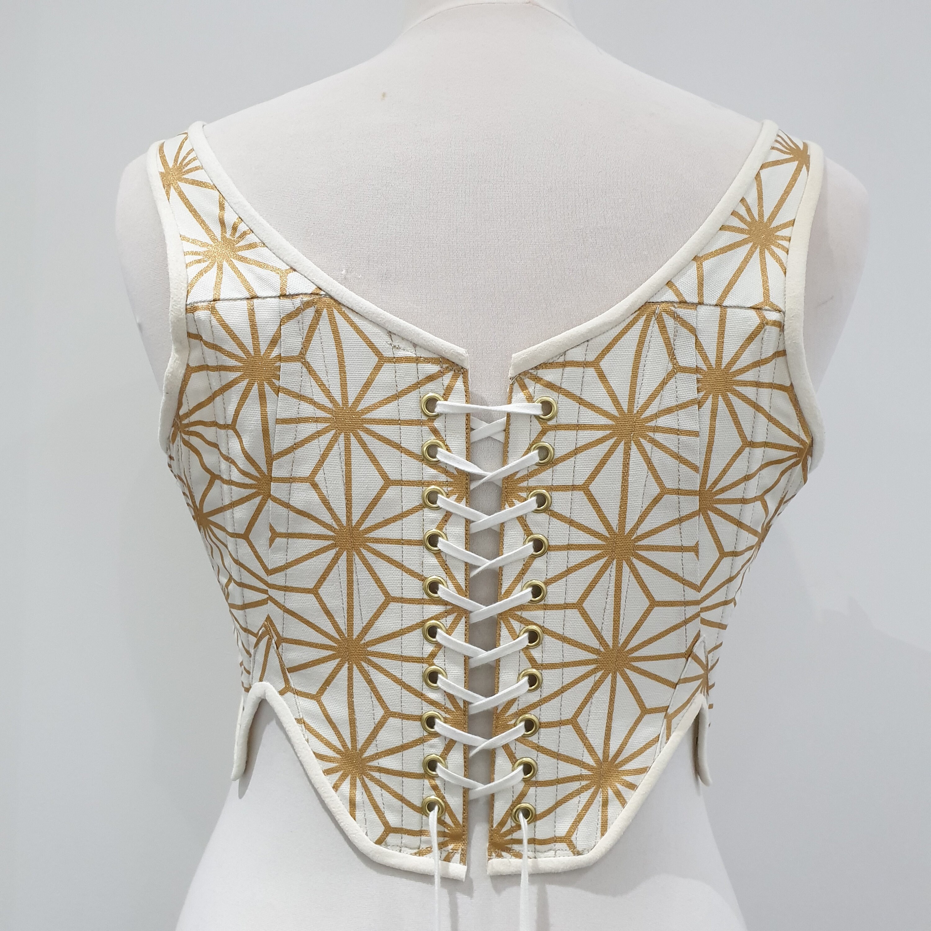 Free Stays Course Pattern Uk Transitional Regency Stays Pattern C1795 - Sizes (UK) 6-26, (US) 2-22 ...
