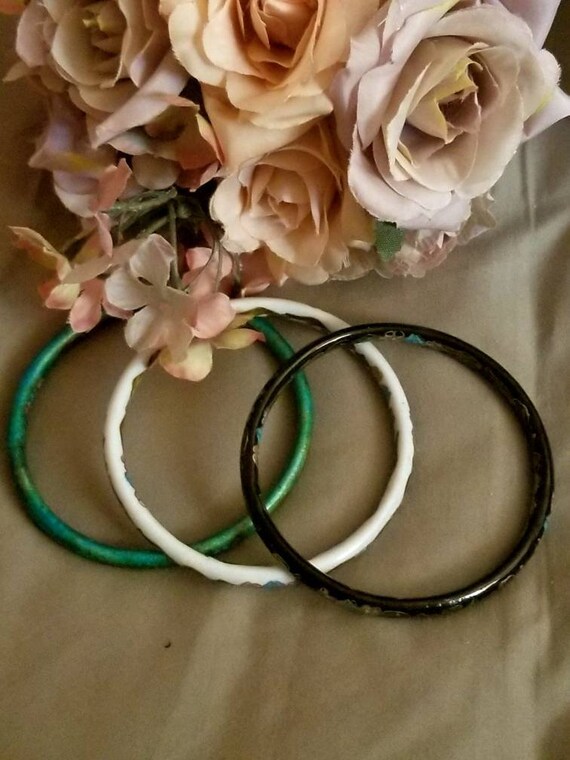 2pcs/set Green Glass & Shell Peach Blossom Bangle Bracelet Suitable For  Women's Daily Wear