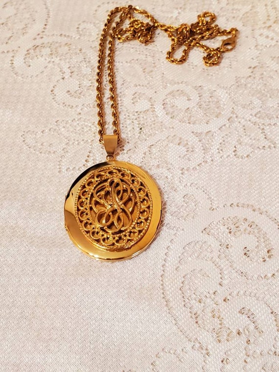 Gold Plated Ornate Locket, Gold Plated Rope Chain… - image 7