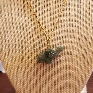 Green Jade Carved Elephant, Pendant, Jade, Vintage Necklace, Gold Finished, Green Jade, Carved Vintage Pendant Necklace, Figaro Chain