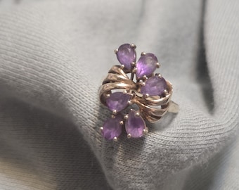 Vintage 14k Gold Amethyst Cocktail Ring, Pear Stone Cluster, Size 6.25