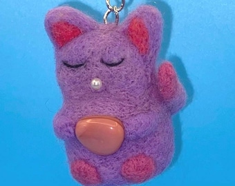 Colgante de gato morado hecho a mano con fieltro de aguja y detalles de cuentas, lindo colgante de gato para bolso, regalo de gato kawaii