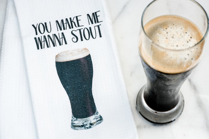 Gift for Beer Lover Funny Dish Towels for Hostess Bar Towels Alcohol Gift Set Make Me Stout