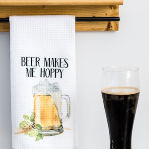 Gift for Beer Lover Funny Dish Towels for Hostess Bar Towels Alcohol Gift Set Beer Makes Me Hoppy