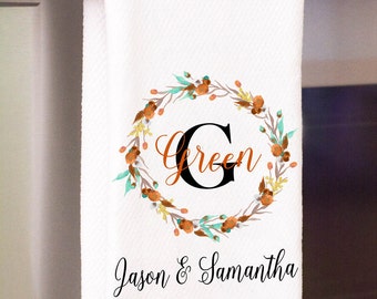 Personalized Towel Custom Wedding Gift - Housewarming Gift - Customized Bridal Shower Gift - Home Decor - Anniversary Gift for Couple