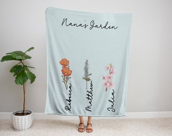 Personalized Grandma Blanket, Mother's Gift for Grandmother, Grandchildren Birth Flower Design, Soft Comfort Blanket