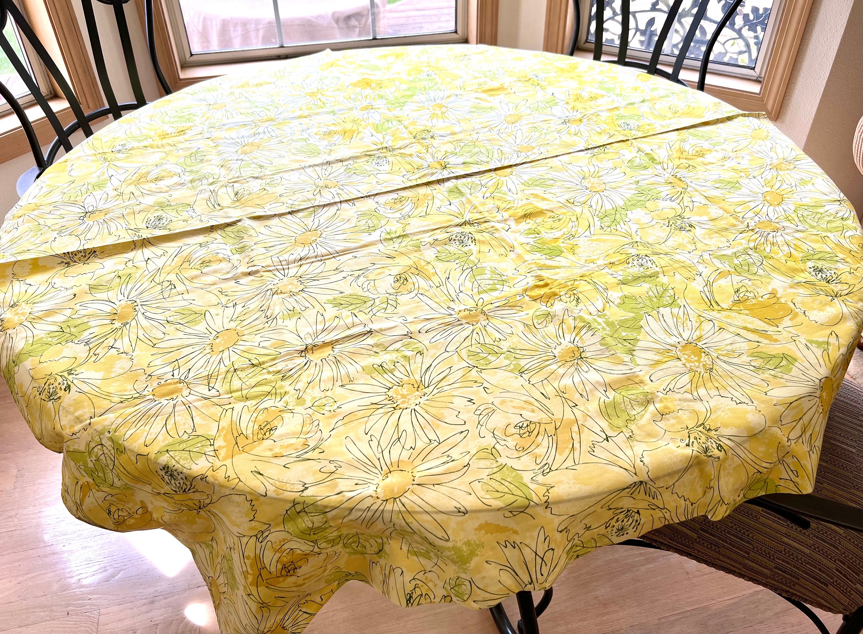 Vera Neumann Tablecloth - Etsy