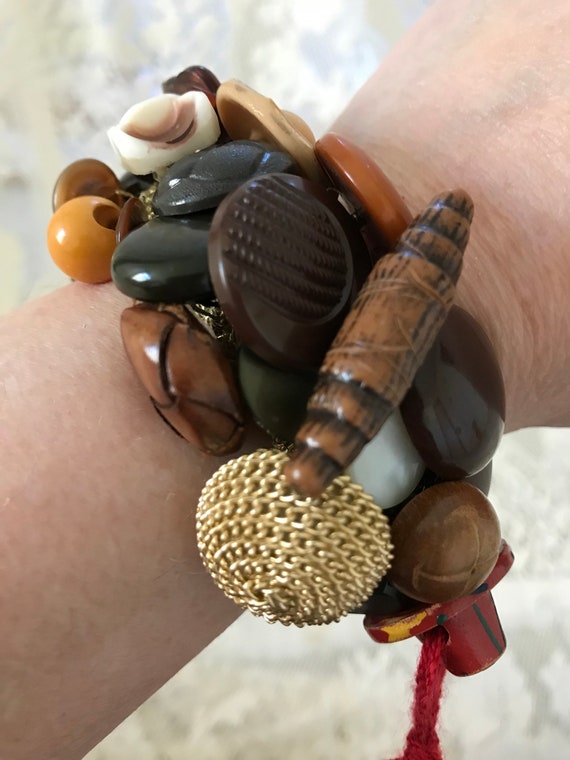 Vintage Button Bracelet, Butterscotch Bakelite Bu… - image 5