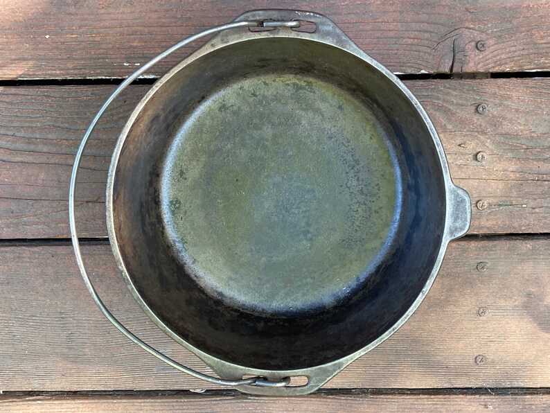 Vintage Cast Iron Dutch Oven with Handle Made in USA Cast Etsy