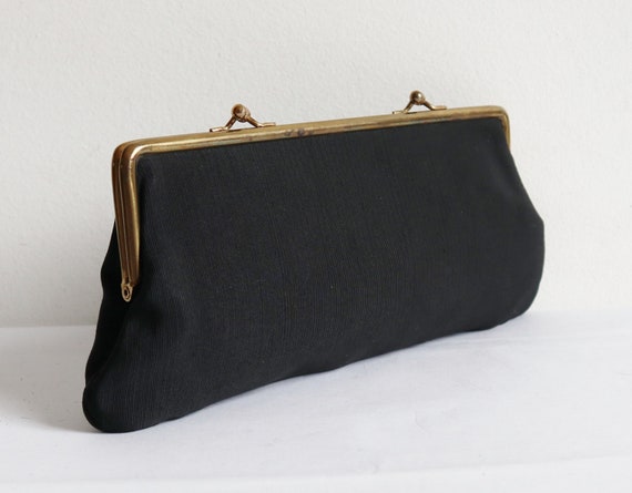 Black 60s Vintage Vegan Clutch Bag With Golden Clo
