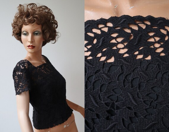 Beautiful Black 50s Cotton Top // Blouse With Holl