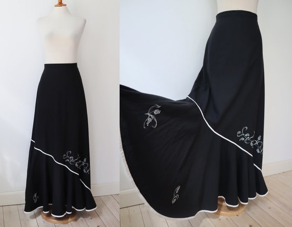 Black 70s Vtg. Maxi Skirt With White Hand Painted… - image 1