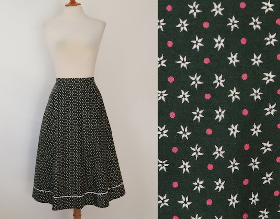 Green 70s Vtg. Skirt With Pink Dots And White Ede… - image 1