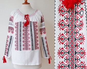White Vintage Blouse With Red & Black Embroidery // Handmade