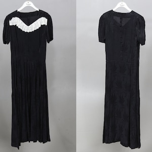 Black 40s Vintage Maxi Dress With White Lace Bows // Buttoned Back // Vibrant Leaf Pattern image 2