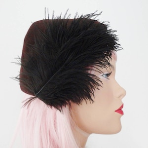 Cappello in feltro marrone anni '40-'50 con piume nere // Marie Louise Viborg // Made In Denmark