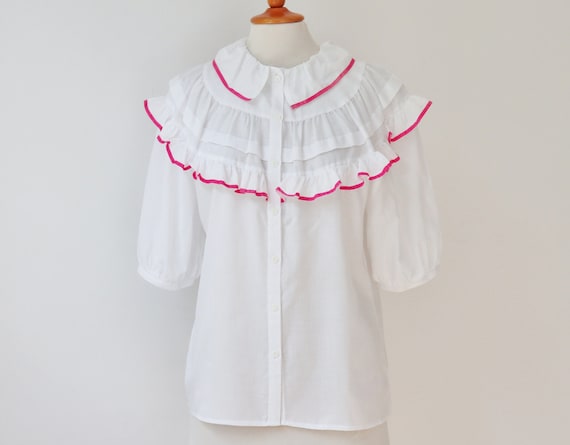 White 80s Vtg. Blouse With Ruffled Collar & Pink R