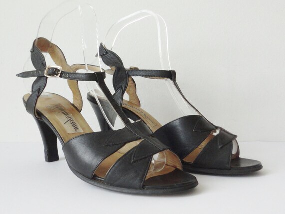 Black 70s Leather Shoes With Anklestrap // Unimad… - image 5