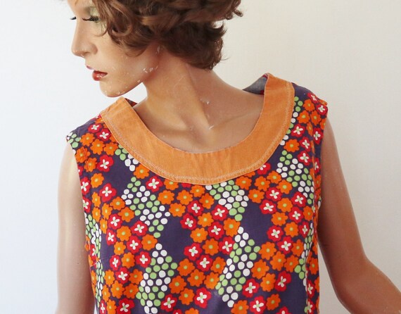 Blue 70s Vtg. Dress/Top With Bright Colored Print… - image 4