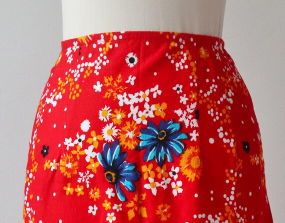 High waisted white skirt yellow clearance