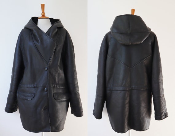 Black 90s Hooded Vtg. Sheepskin Leather Jacket //