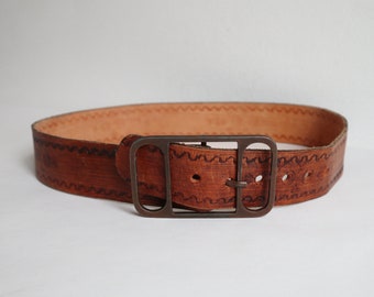 70s Tooled Vtg. Tan Leather Belt With Metal Buckle