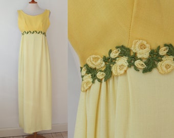 Beautiful 60s Two Toned Yellow Maxi Dress // Yellow Green Floral Ribbon // ILGWU // Lined // Size XXS