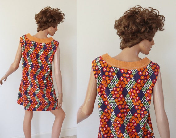 Blue 70s Vtg. Dress/Top With Bright Colored Print… - image 9