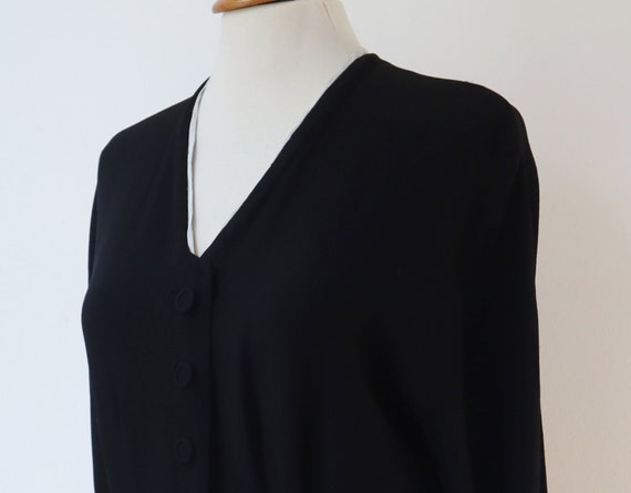 Classic Black 40s Crepe Vtg. Dress With Pleats //… - image 8