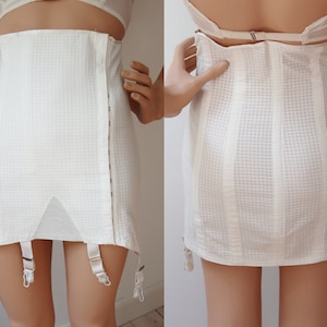 50s White High Waisted Vtg. Cotton Girdle With Suspenders // Germa // Size 72