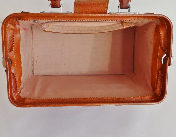 Sac à Main et à Dos Femme Vintage Simili Marron | Divina
