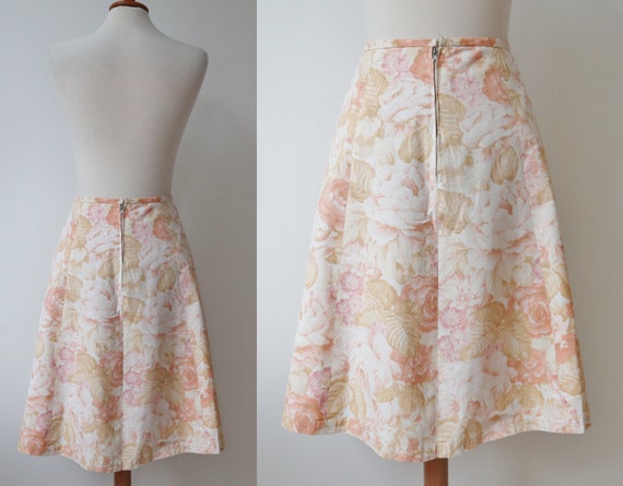 Ivory 70s Vtg.  A Line Skirt Soft Pink Beige Flow… - image 5