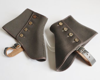 Graybrown DEADSTOCK Spats Shoes Covers // Svea // Felt With Leather Straps - Silver Buckle & Brown Buttons // Size 41