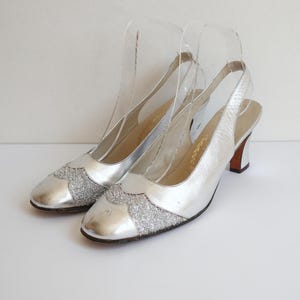 60s Silver Glitter Slingback Shoes // Osenia // Size 39 // Made In Italy