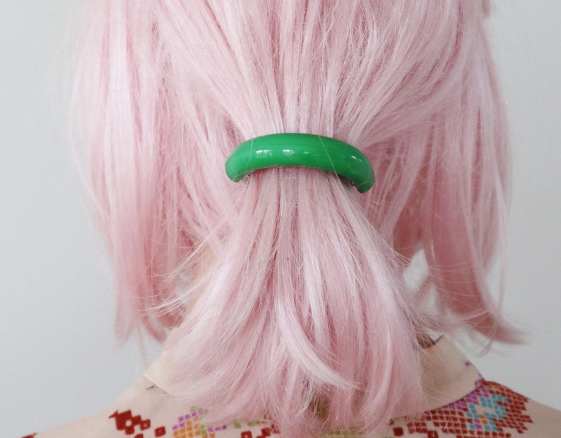 Green Ponytail Hair Clip  Buch Deichmann  Made In Denmark
