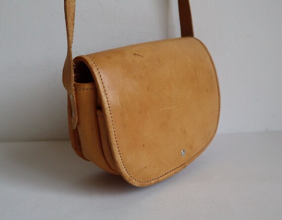 tan leather saddle bag uk