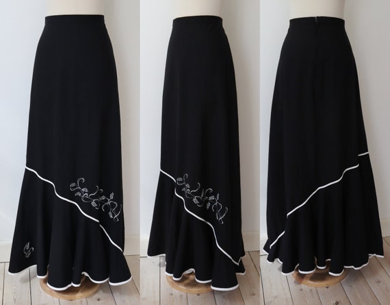Black 70s Vtg. Maxi Skirt With White Hand Painted… - image 5