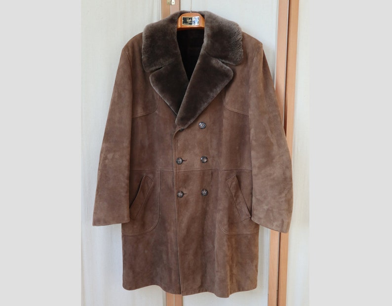 Cool BeigeBrown Mens Suede Vintage CoatJacket With Big Collar Teddy Lining