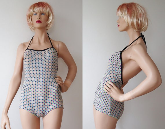 Multicolored Black/White Vtg. Swimsuit With Graph… - image 4
