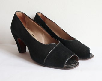 Chaussures noires années 40 en daim et cuir // Taille 4