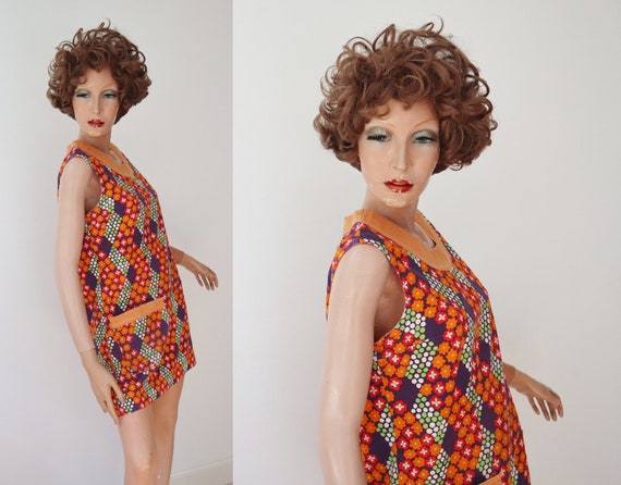 Blue 70s Vtg. Dress/Top With Bright Colored Print… - image 5
