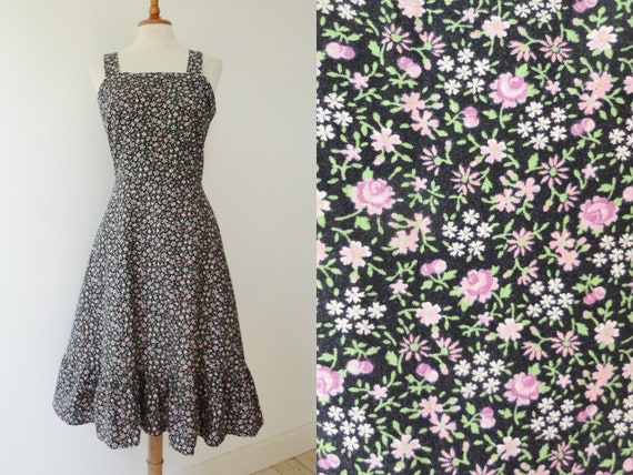 Beautiful Black 70s Vintage Summer Strap Dress Wit