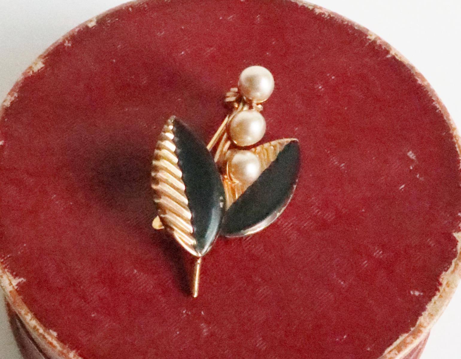 Broche colibri en or jaune 18 carats, sertie d'une - Quimper Enchères
