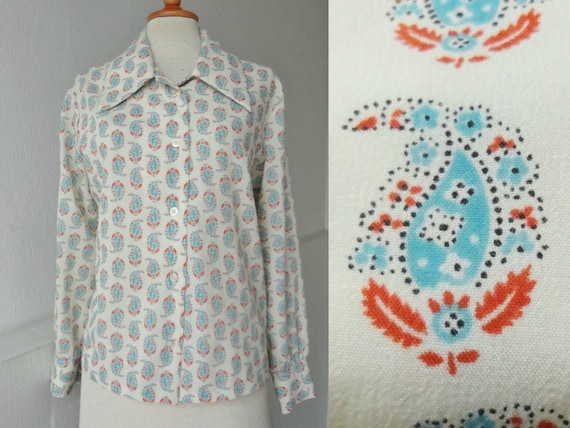 Ivory Vintage Lady Shirt // Blue Red Print // Big