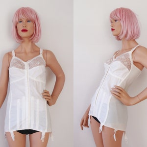 White 50s60s Vintage Nylon/Rayon Lace Corset/Girdle // Brenbo Shape Wear With Stiffners & Garter // Size 78/80 // Made In Denmark