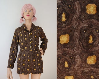 Bruin jaren 50/60 Vtg. 2-delige set met gele print // Famatex // Zomerkostuum // Hoog getailleerde shorts en blouse // Made in Italy