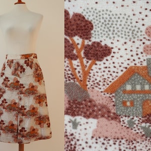 Beautiful 70s Novelty Print A-Line Skirt // Sand Colored With Brown Graygreen Houses & Trees